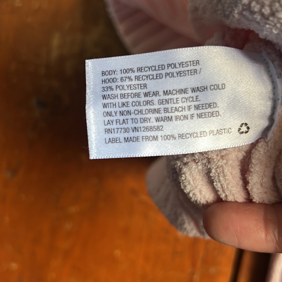 Cat and Jack toddler girl sweatshirt - Picture 4 of 5